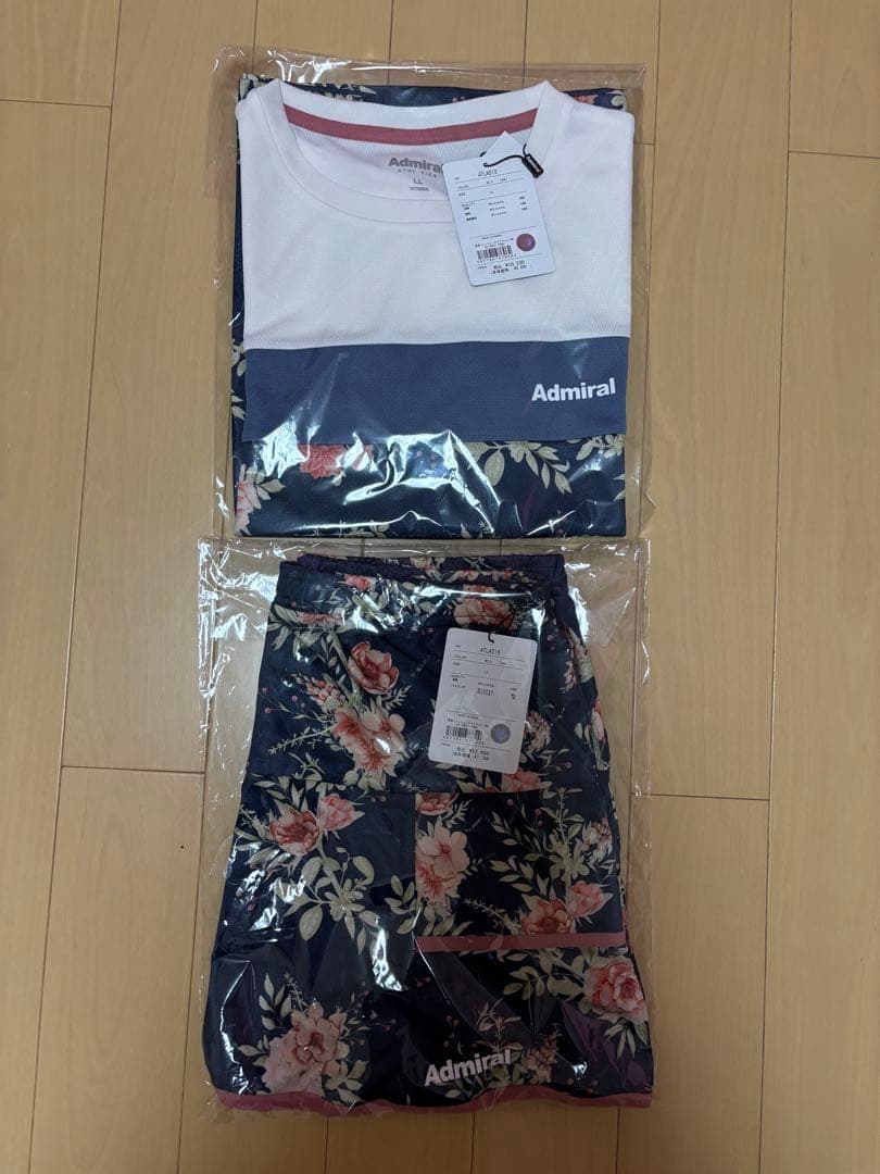 Admiral テニスウェア フローラルTシャツとスコートのセット 新品未使用！