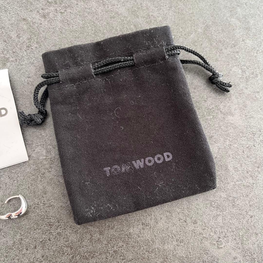 TOM WOOD Ice Huggie シルバーピアス