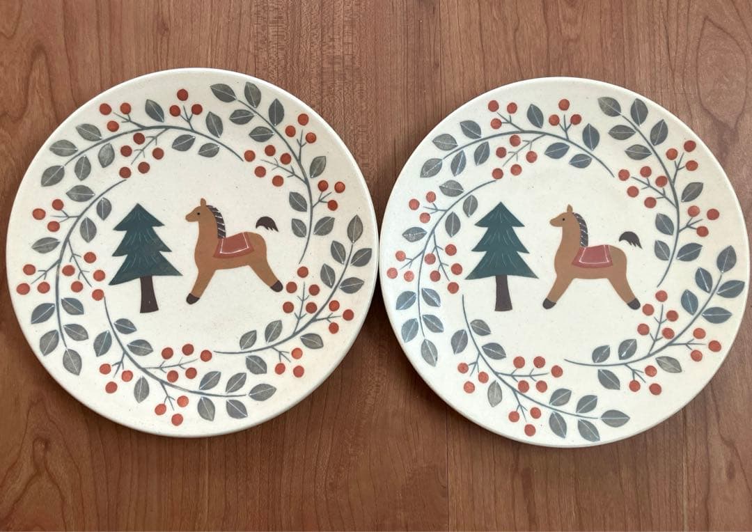 【未使用品】作家もの クリスマスのプレート2枚セット