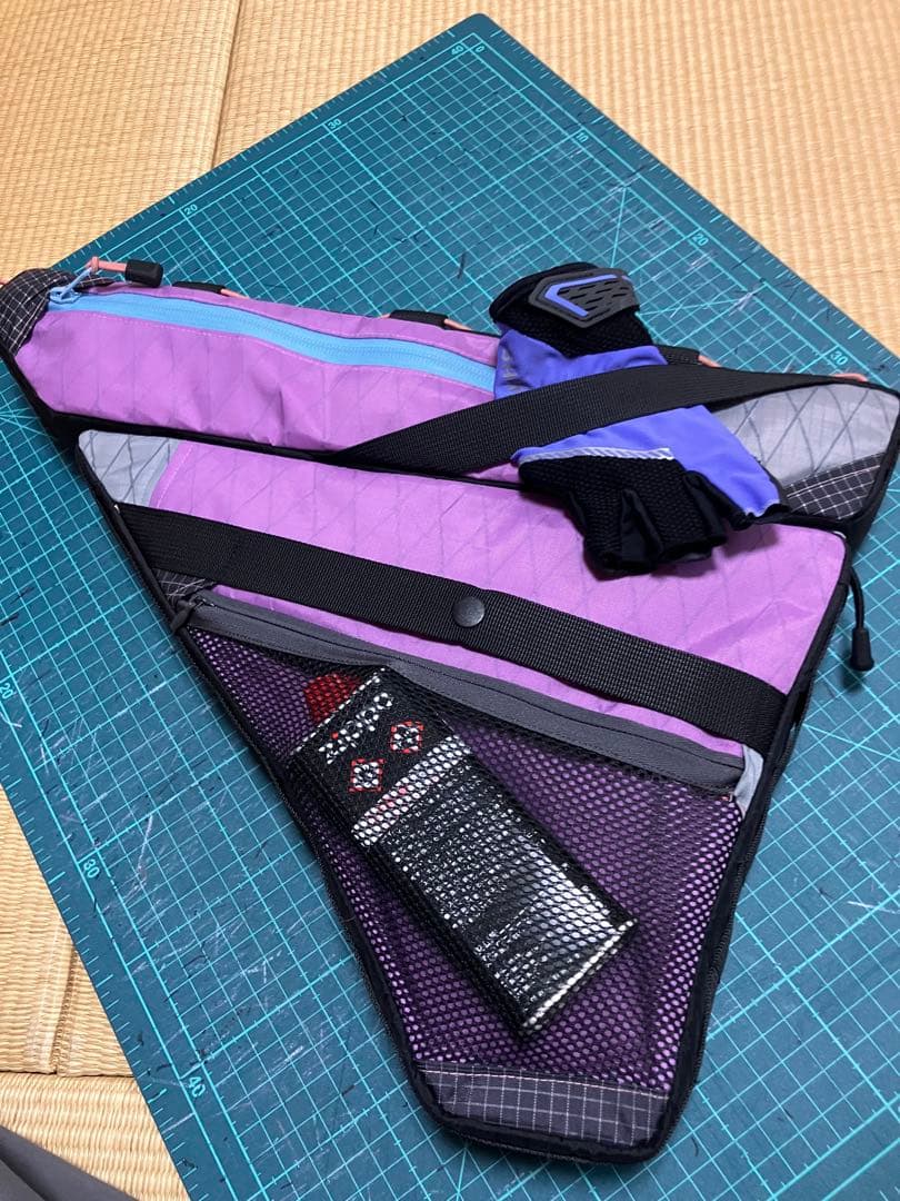 ハンドメイド　上下分割式フルフレームバッグ　X-PAC オリーブ　マルベリー