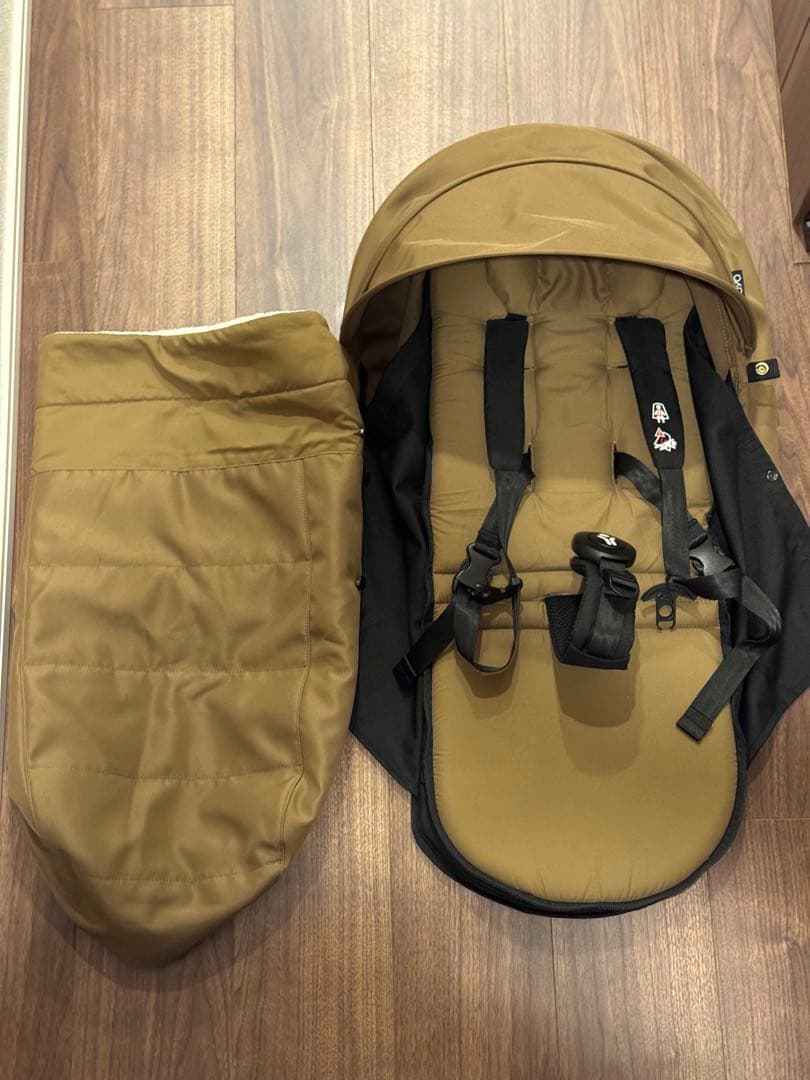 【あここ】【美品】最新 ストッケSTOKKE YOYO³ 0+　トフィー