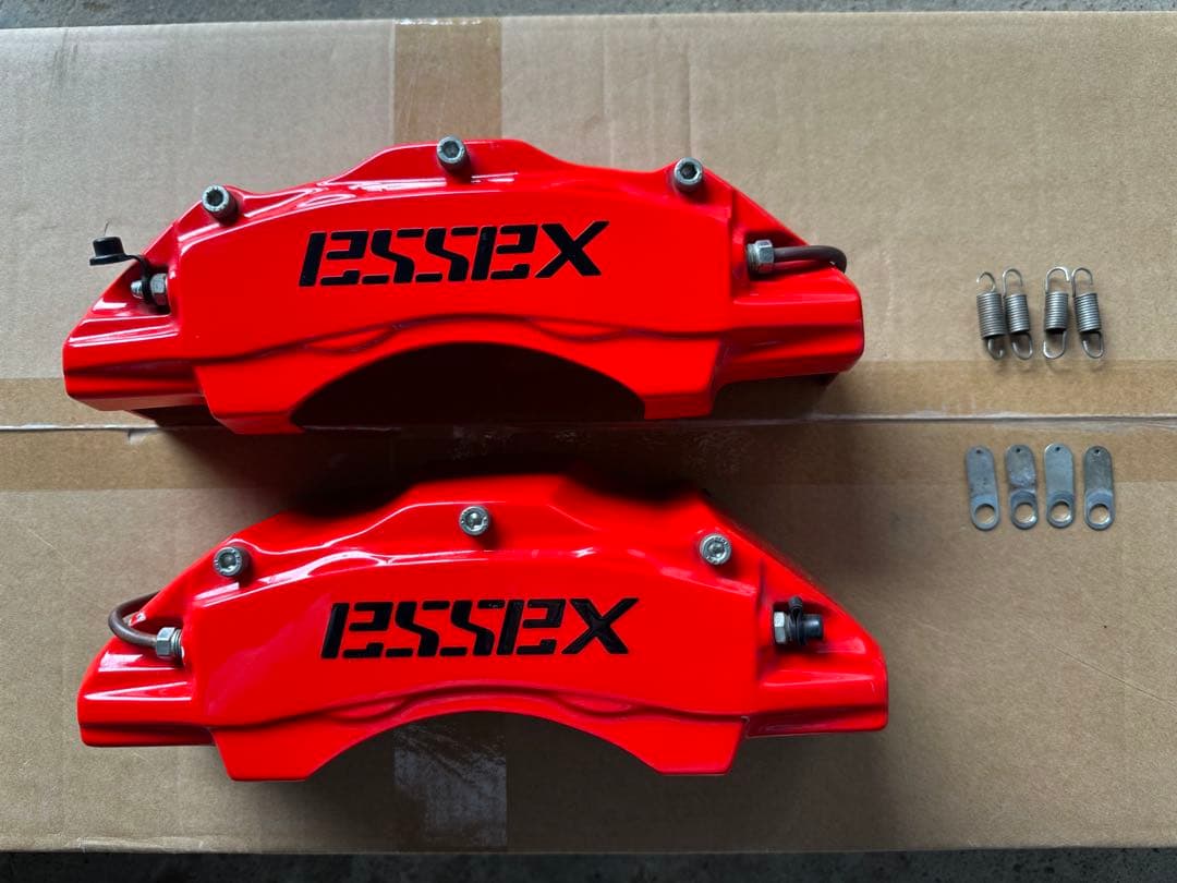 CRS essex エセックス　キャリパーカバー　　ハイエース