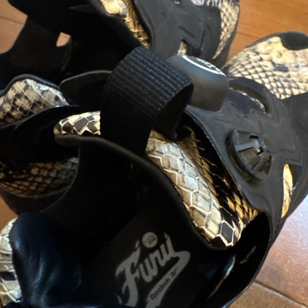 Reebok Fury スネークスキン値下げ中❣️