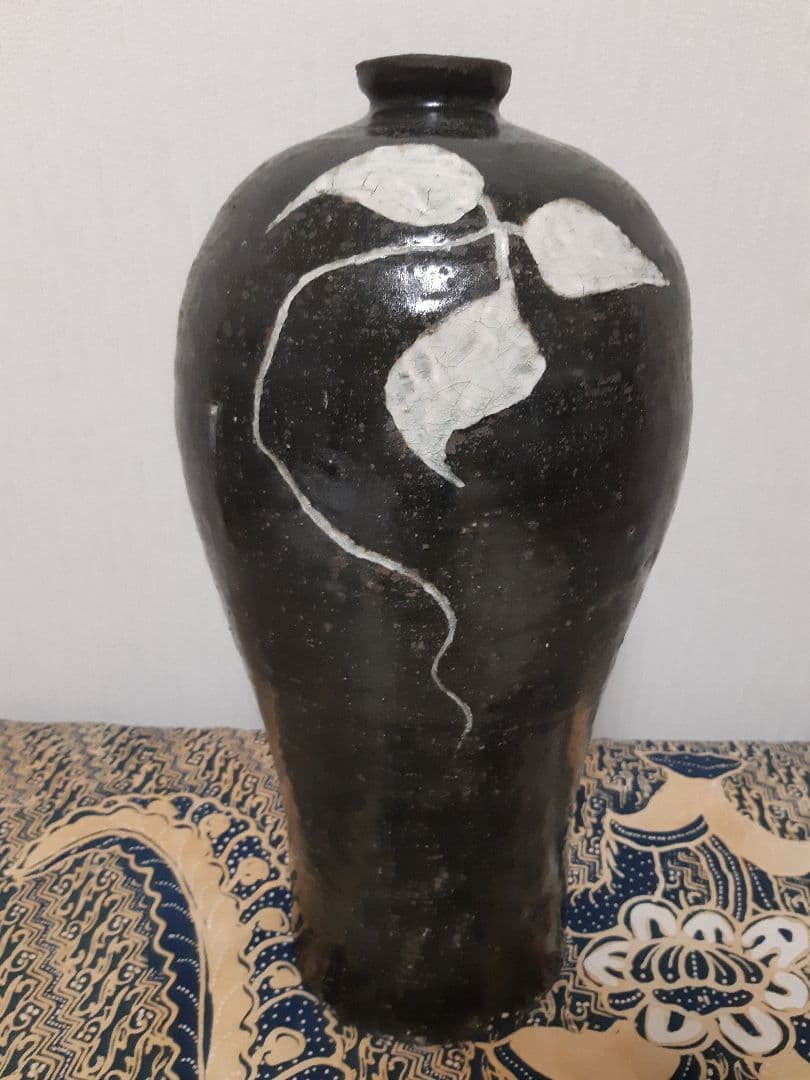 梅瓶 黒高麗 人参葉文 陶器 壺 朝鮮