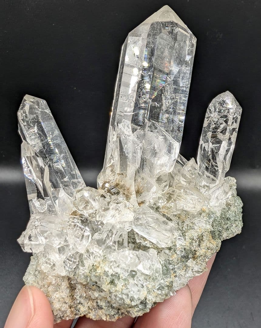 ルチル入り　マニハール産　水晶　クラスター　B