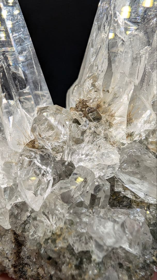 ルチル入り　マニハール産　水晶　クラスター　B