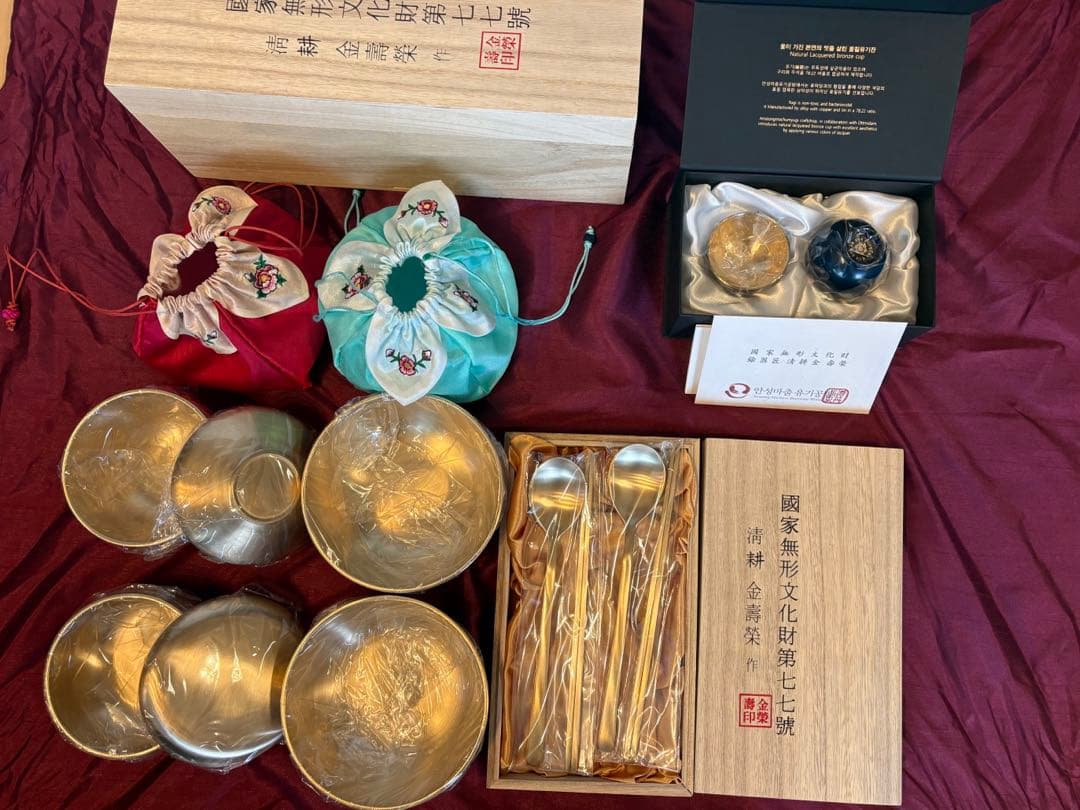 未使用 韓国伝統真鍮食器　箸 スプーン フォーク お茶碗 蓋 お皿 おちょこ