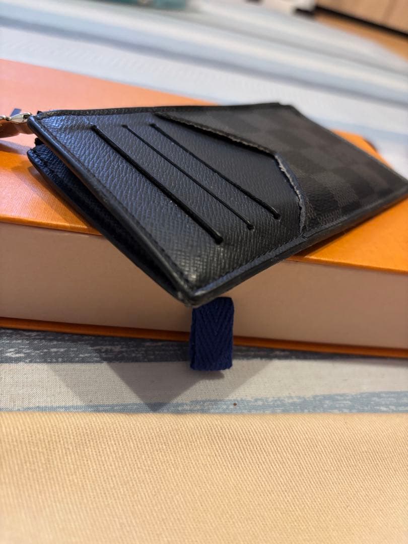 ルイヴィトンLouis Vuitton ダミエ グラフィット フラグメントケース