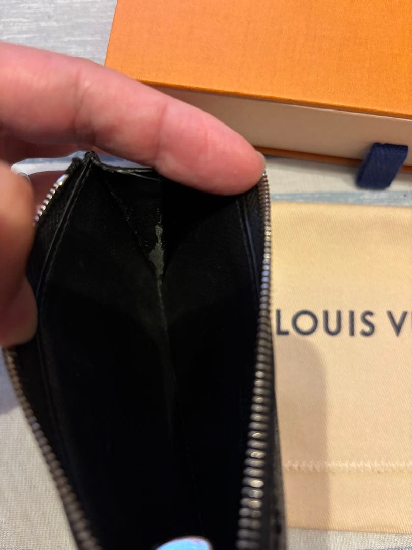 ルイヴィトンLouis Vuitton ダミエ グラフィット フラグメントケース