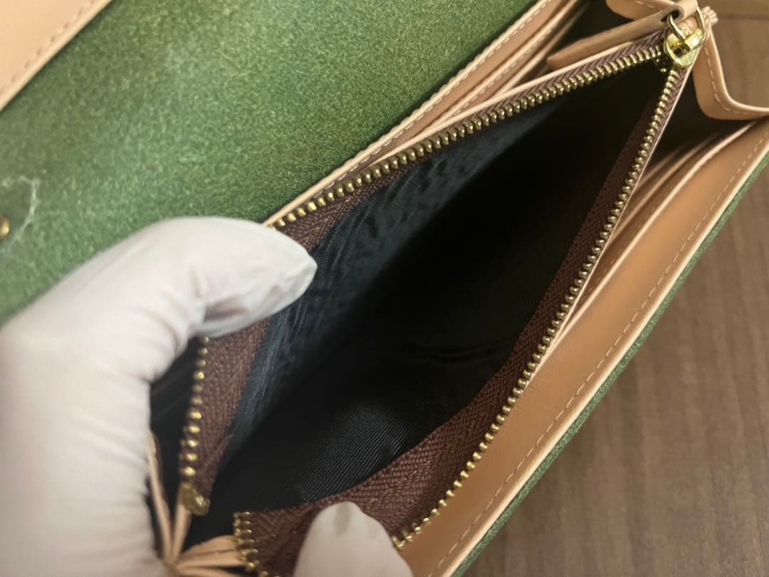 ブライドルレザー　長財布　ヌメ革　グリーン系　牛革　ロングウォレット　レザー