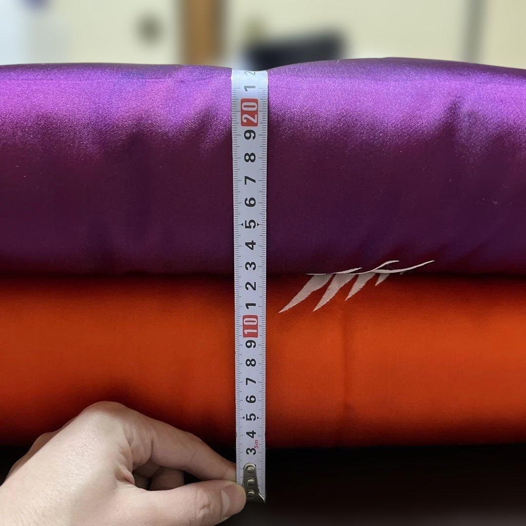 座布団　寿　紫と朱色　２枚セット　中古