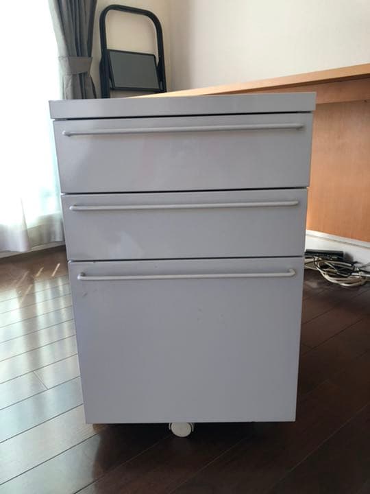 無印良品　キャビネット　スチール