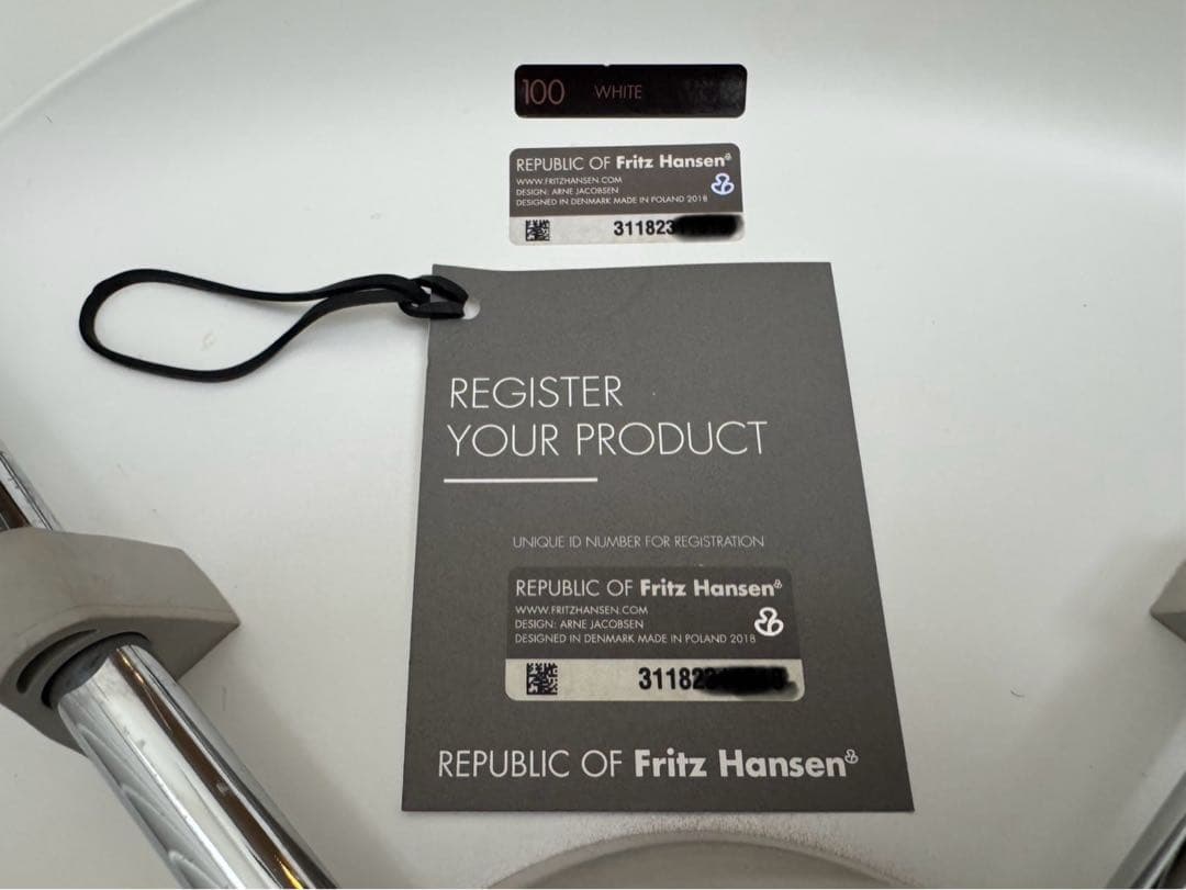 ④ UNA　フリッツハンセン・セブンチェア（1脚の価格です）