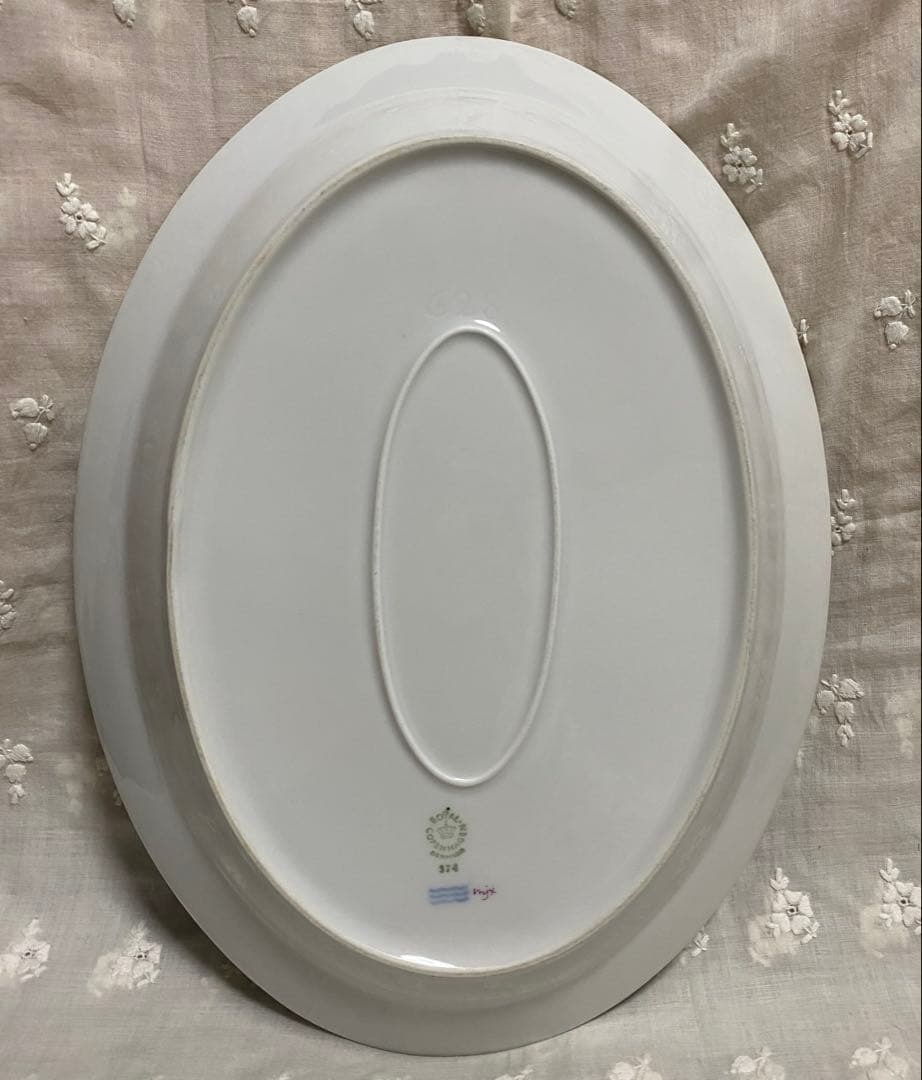 ロイヤルコペンハーゲン プリンセスバーガンディ　オーバルディッシュ33.5㎝