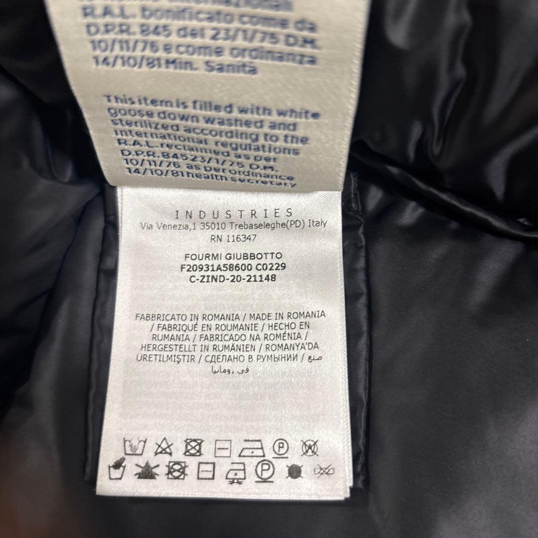 MONCLER モンクレール　ブラック ダウンフード付き