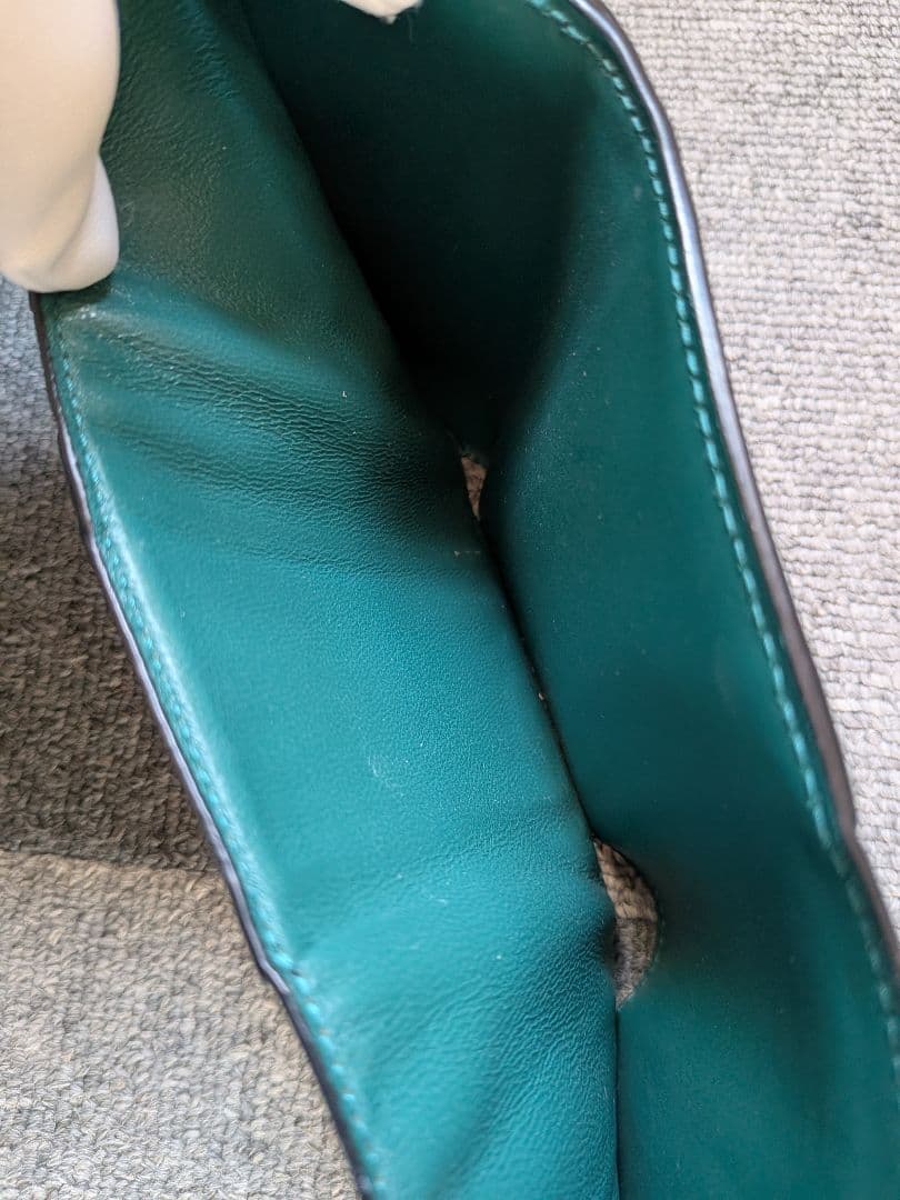 ブルガリ セルペンティ フォーエバー 3つ折り財布