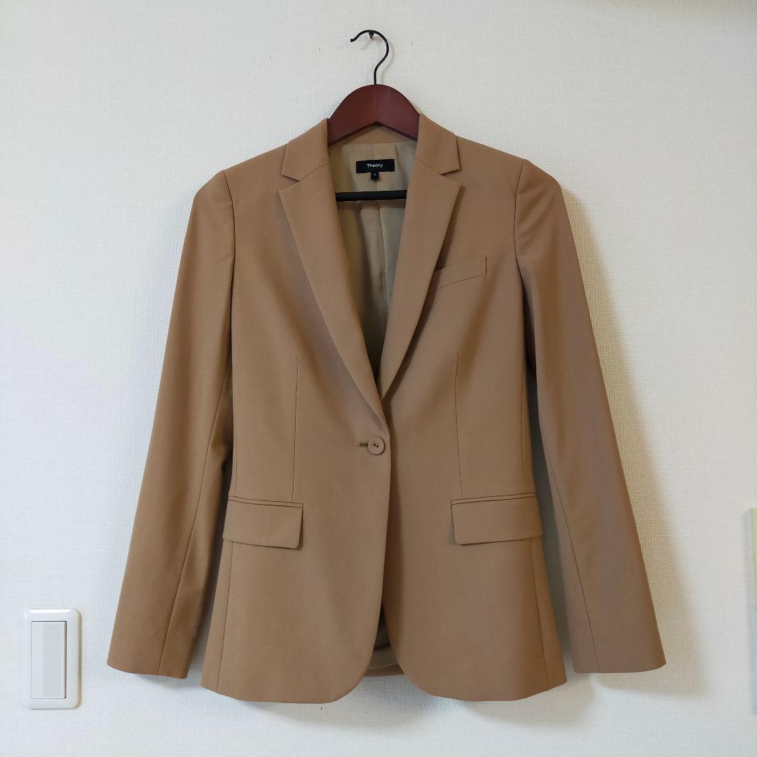 美品　Theory　現行タグ　サイズ0　キャメルカラー　パンツスーツ