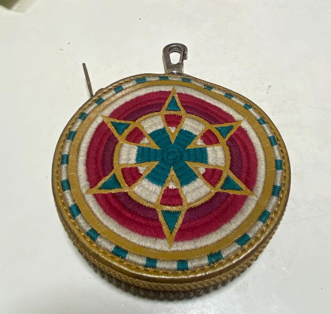 ブラックミーンズの小銭入れです