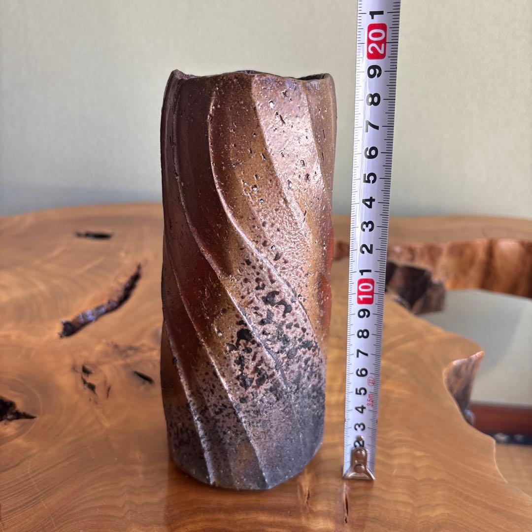 備前焼 山下譲治造 花瓶 高さ19cm 共箱