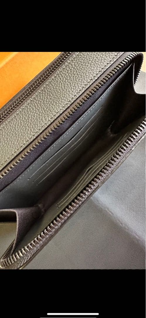 K⭐︎【未使用級極美品】LOUIS VUITTON アルファ・ウェアラブル