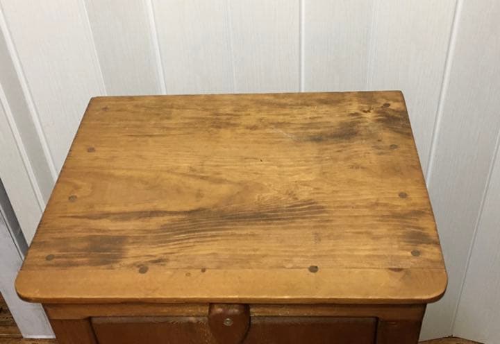 アンティーク ハートキャビネット ③ 2段