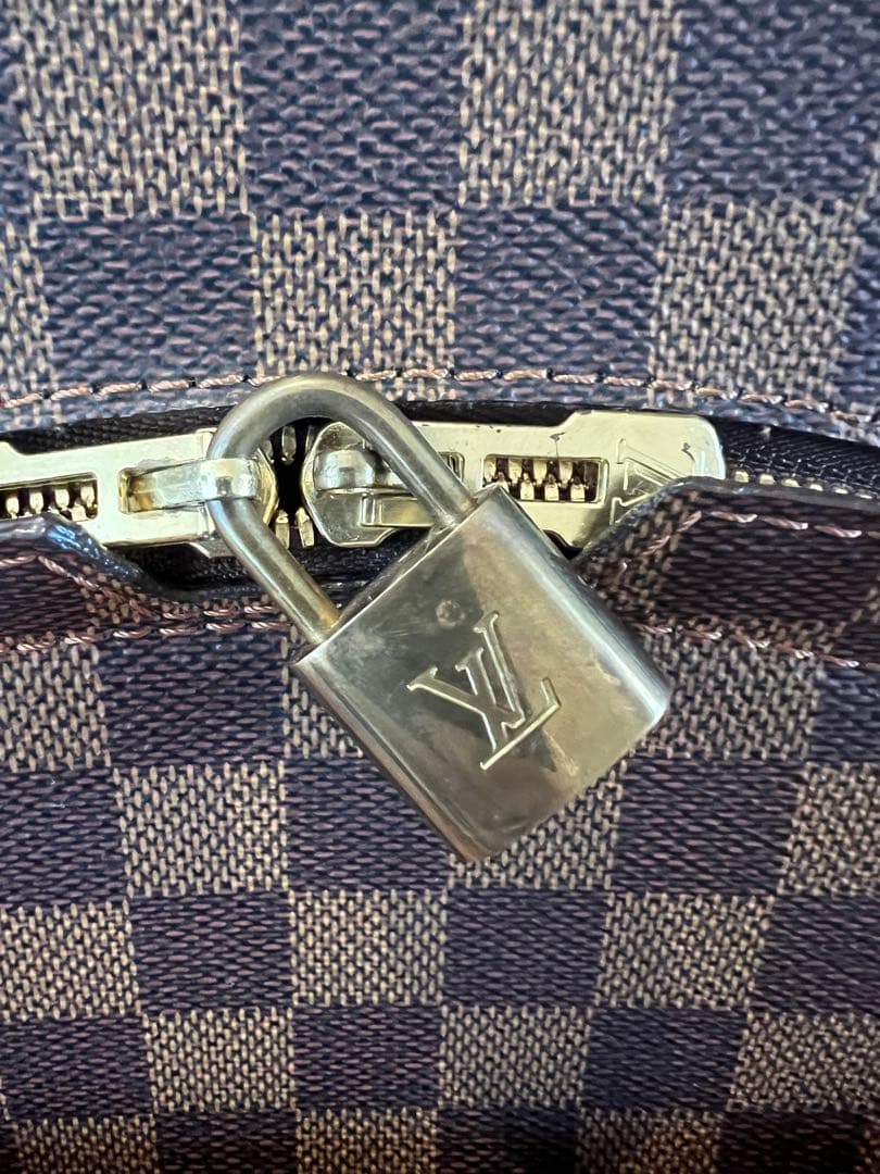 【値下げしました】Louis Vuitton ダミエ　ペガス　スーツケース