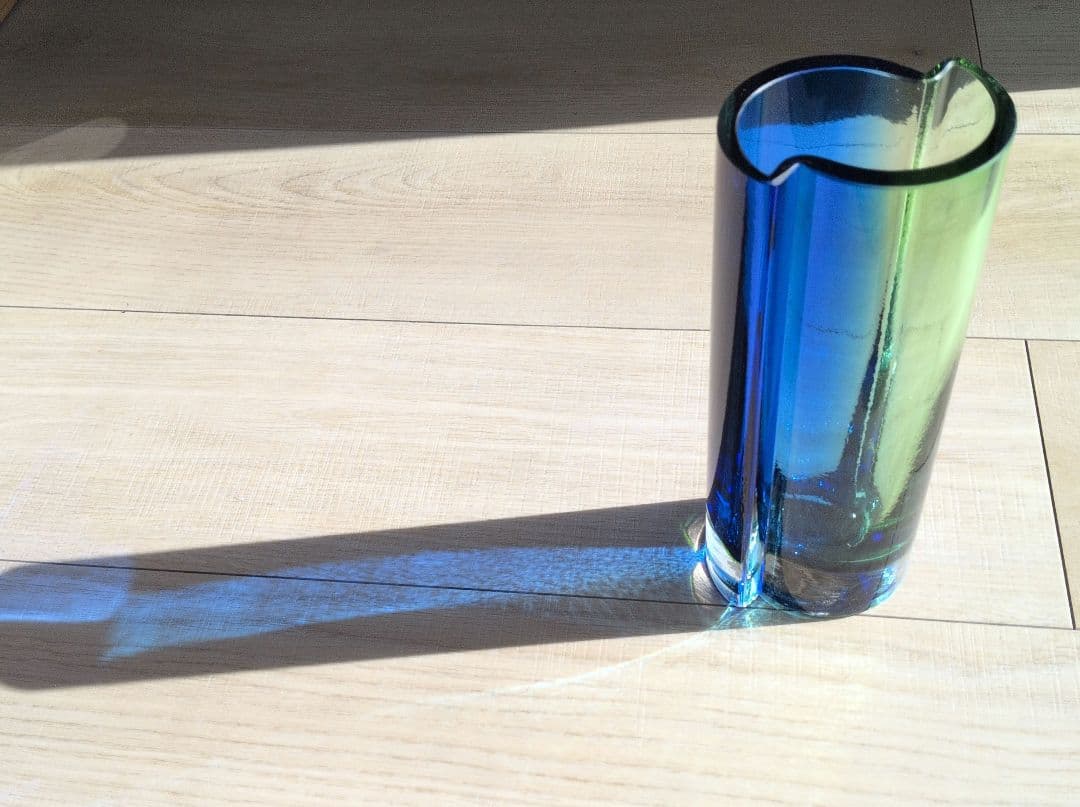 青緑グラデーション ガラス花瓶