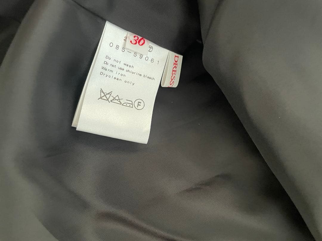 新品未使用　ドレステリア　★☆ シルエットワンピース　黒