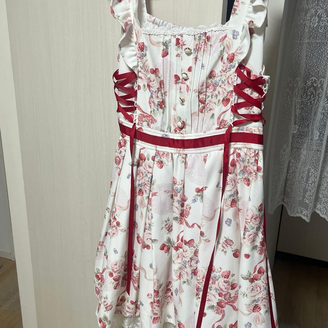 即購入可 美品 リズリサ いちごローズブーケレースアップリボンフリルワンピ