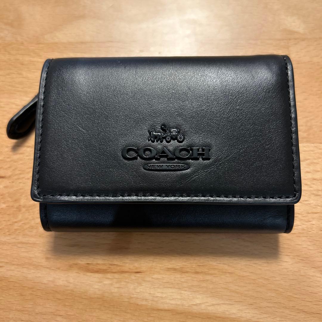 COACH アウトレットブラック 三つ折り財布