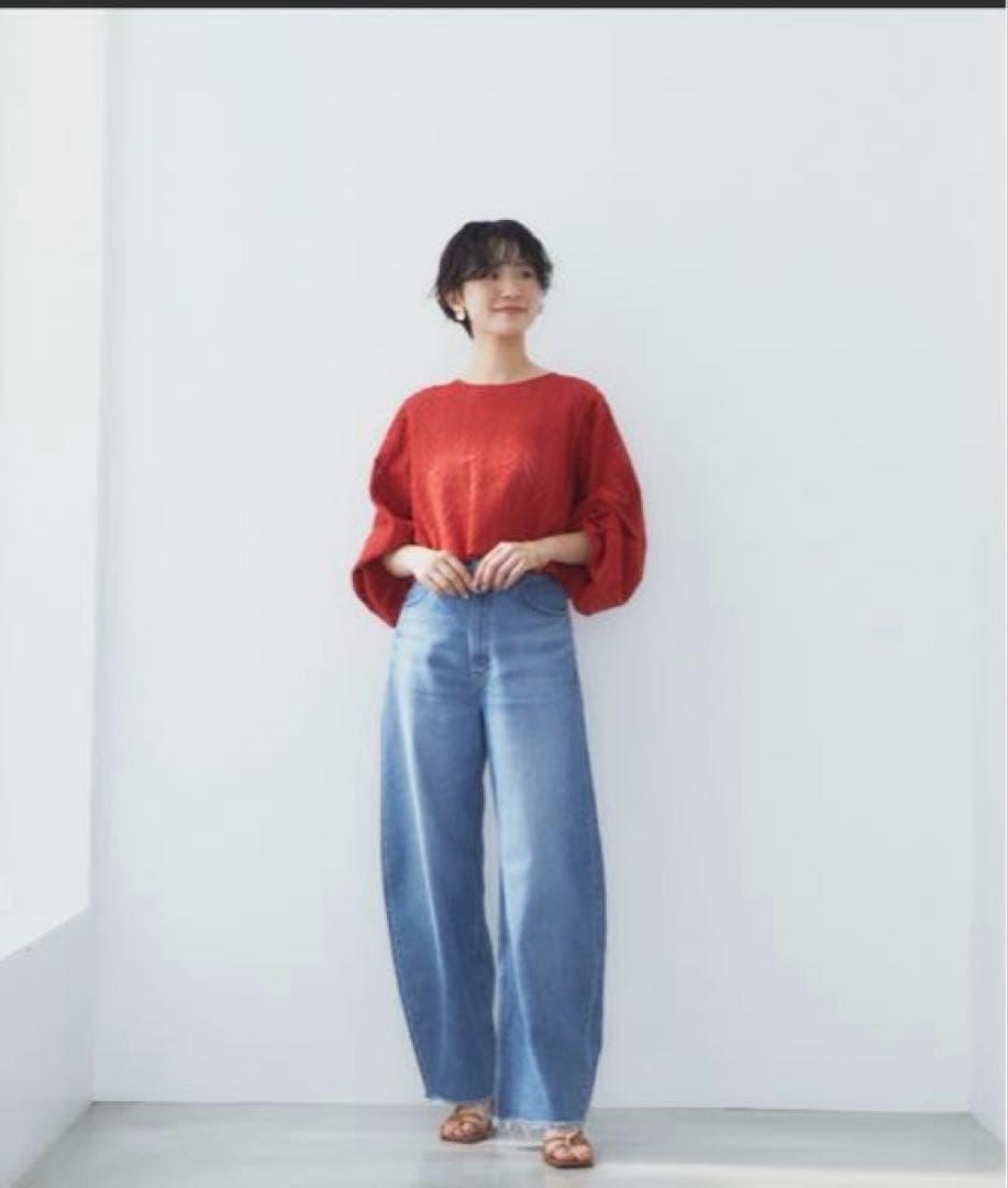 ヤヌーク　LAURA 22