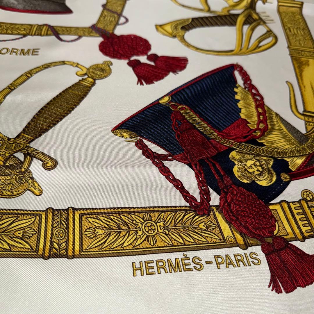 確実正規品　エルメス　カレ90 GRAND UNIFORME 大判スカーフ