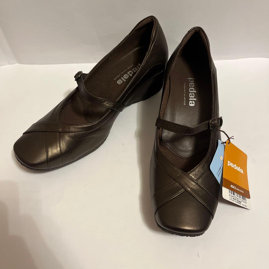 新品　アシックス　ペダラ　ストラップパンプス　ブラウン24 3E