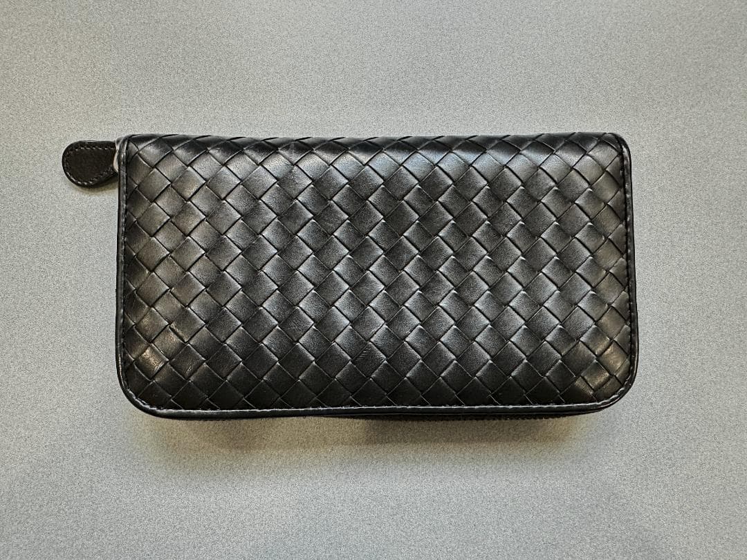 Bottega Veneta ボッテガヴェネタ 長財布 ラウンドジップ ブラック