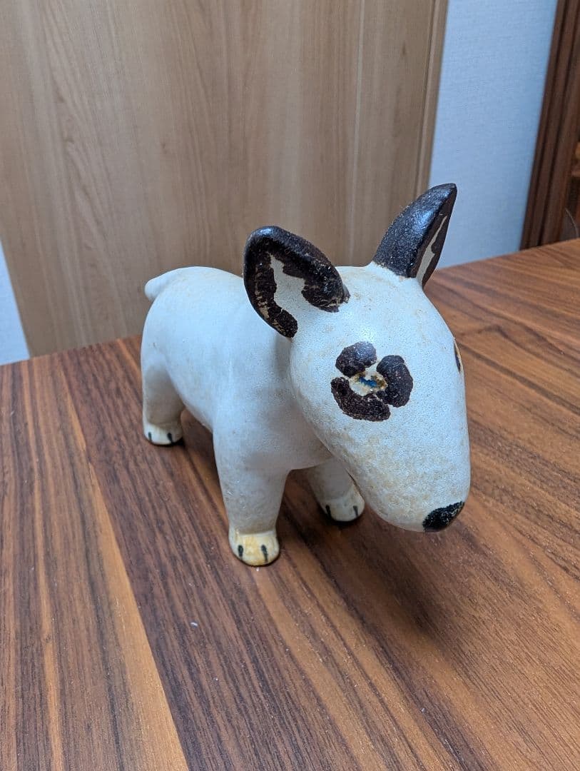 リサラーソン ケンネルブルテリア