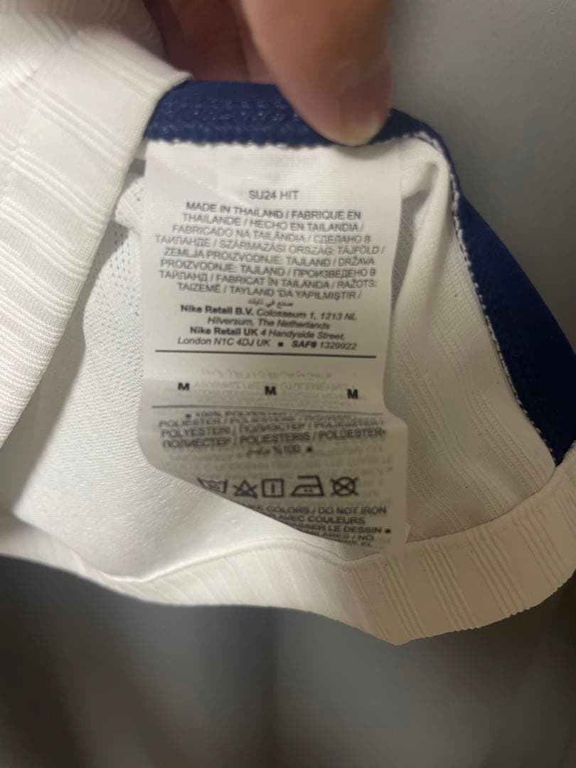 [正規品・オーセンティック] イングランド代表 サカ ユニフォーム