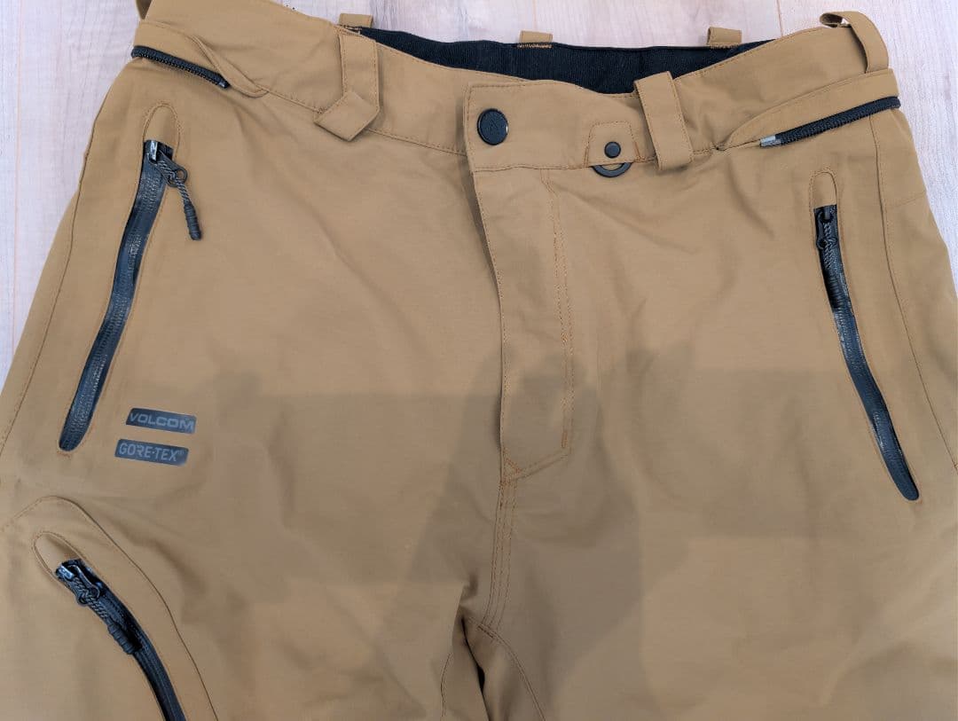VOLCOM GORE-TEX スノーボードパンツ Mサイズ ベージュ