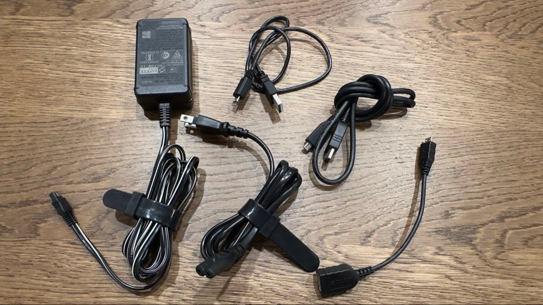 ソニー SONY ビデオカメラ FDR-AX40 ブラック　動作確認済