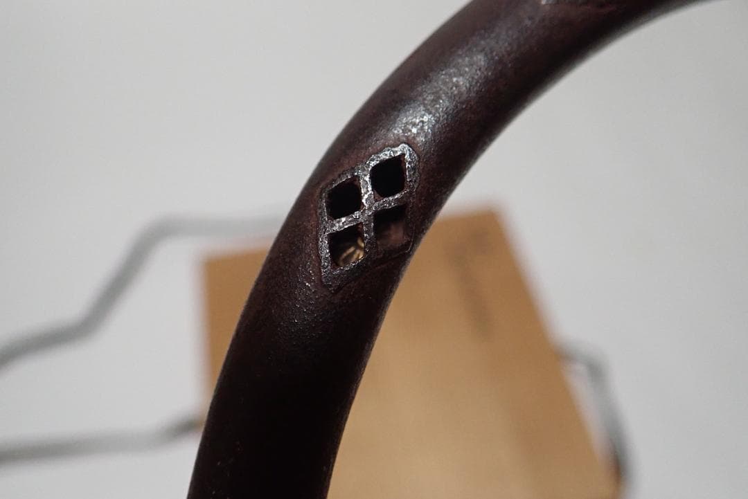 釜釣り 宗山 透かし入 菊桐金象嵌