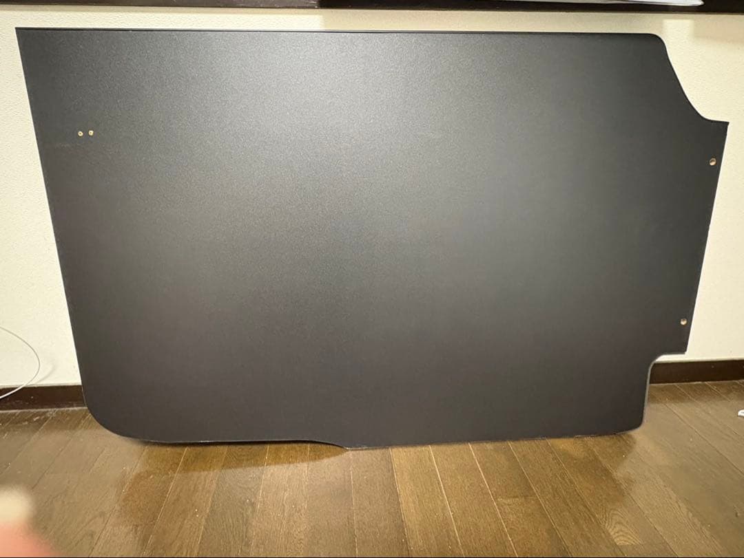 ファイブスター20ギガ　オーバーヘッドコンソール、フロント・保冷庫上テーブル