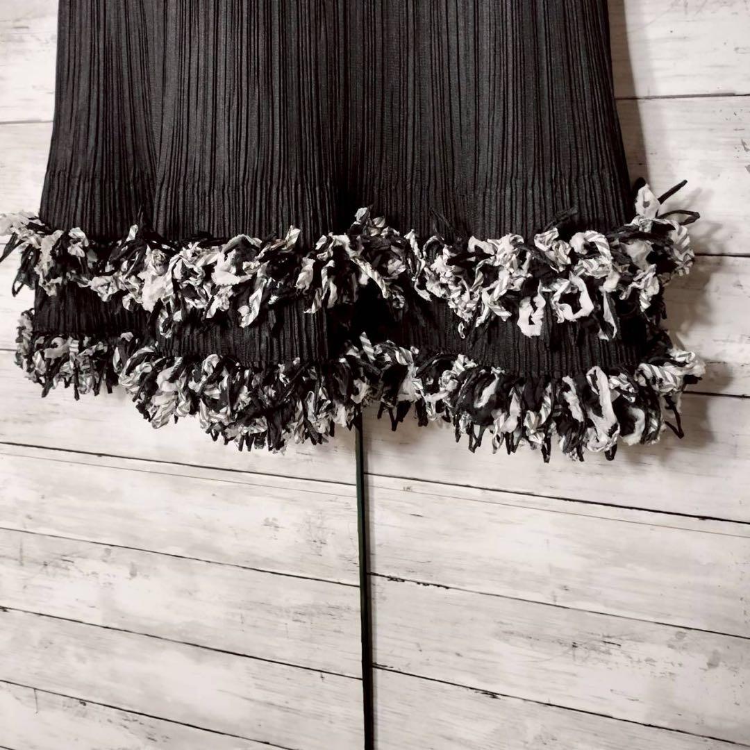 PLEATS PLEASE イッセイミヤケ ひざ丈スカート フリル 立体 フレア