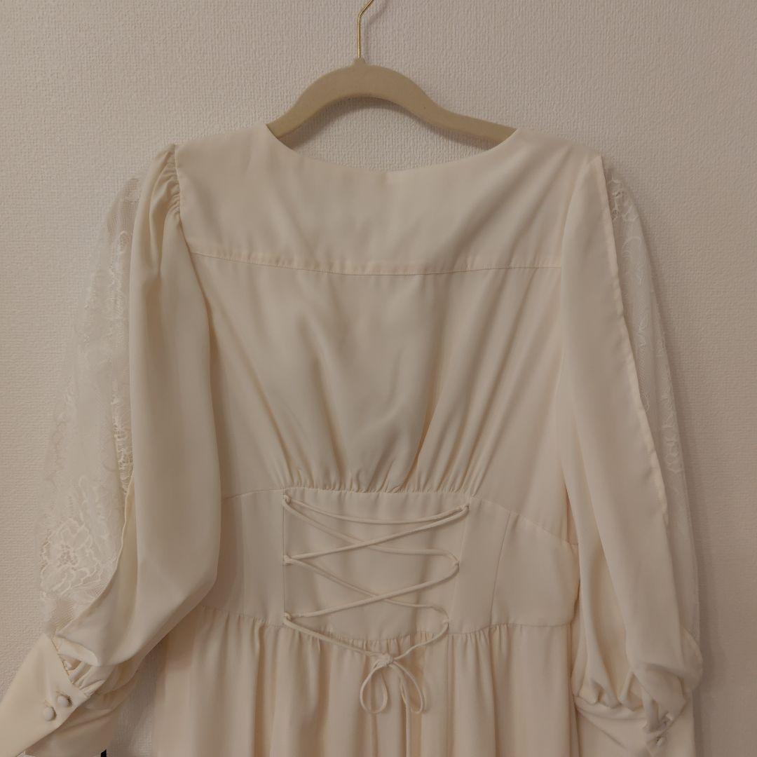 新品♡Herlipto Lace Sleeve Creep Long Dress