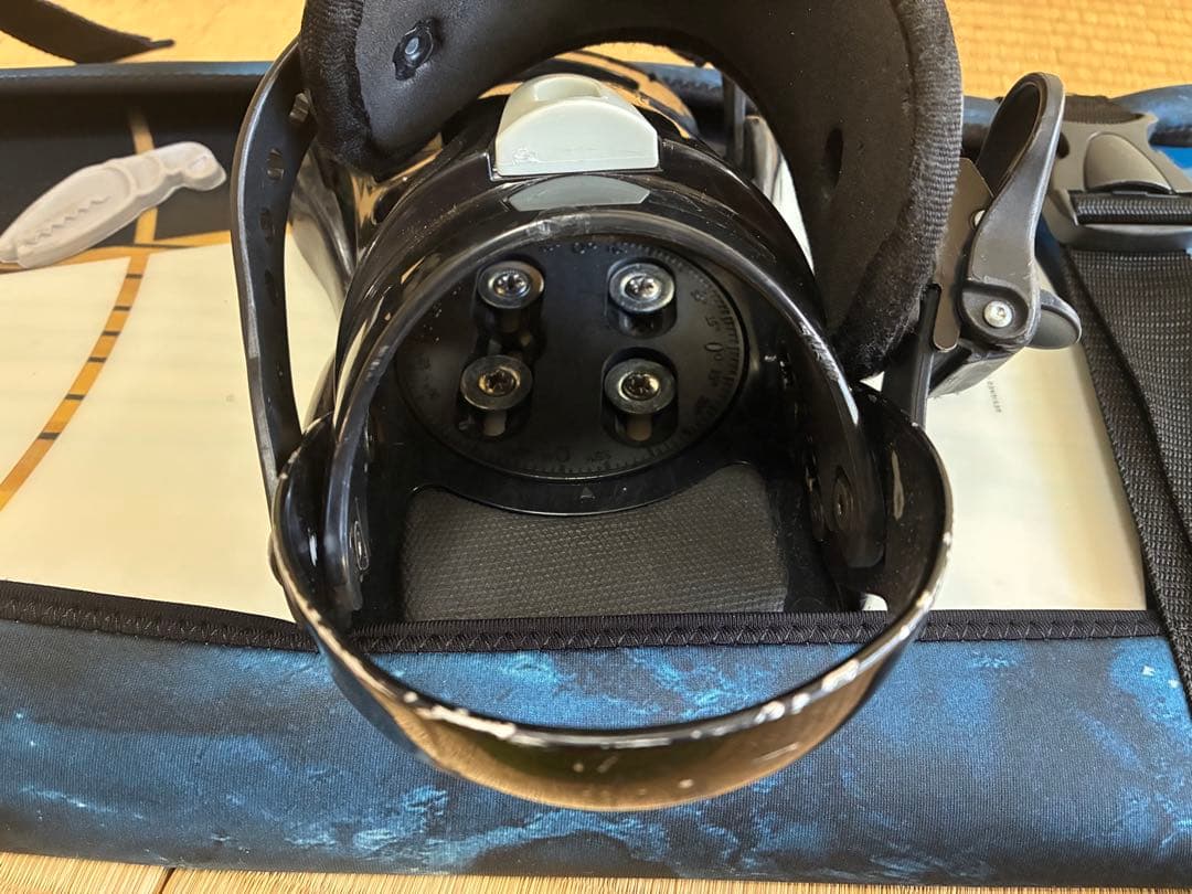 FLOW スノーボード　ビンディングヘルメットスノーボードカバー　ワックスセット