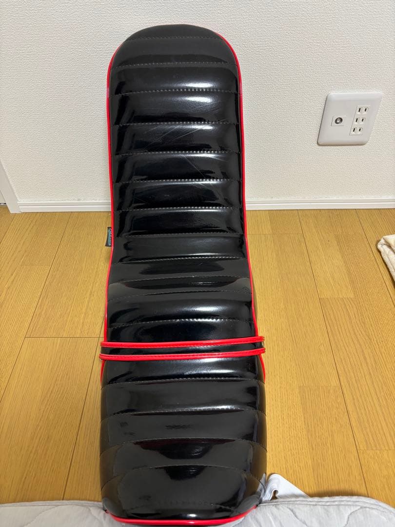 z400gp用　オオカワ製三段シート　赤ふち黒エナメル　40センチ