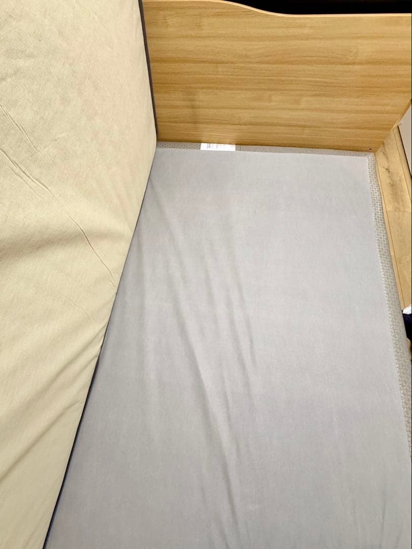 マットレス、ベットフレーム一式