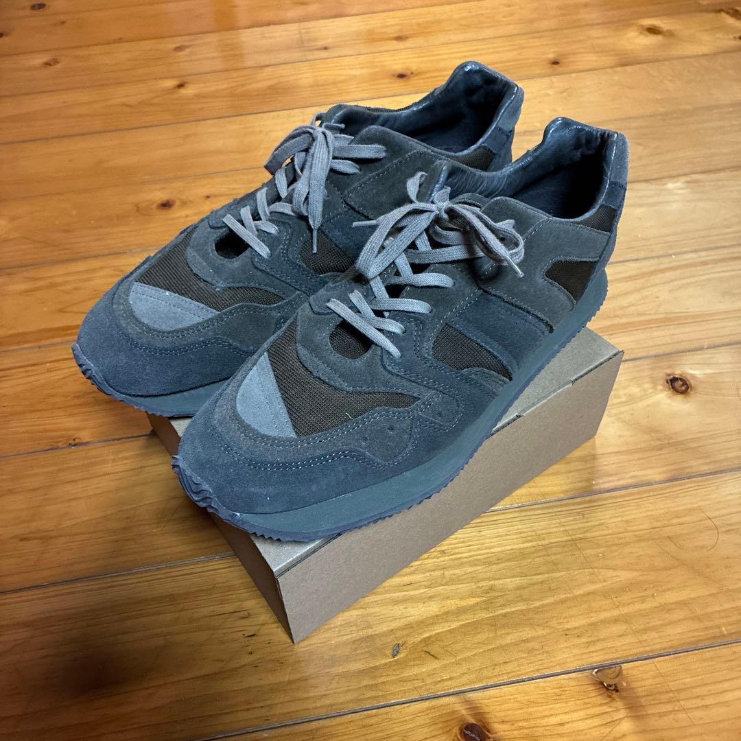 最終値下げ！！MULTI MILITARY TRAINER ミリタリートレーナー