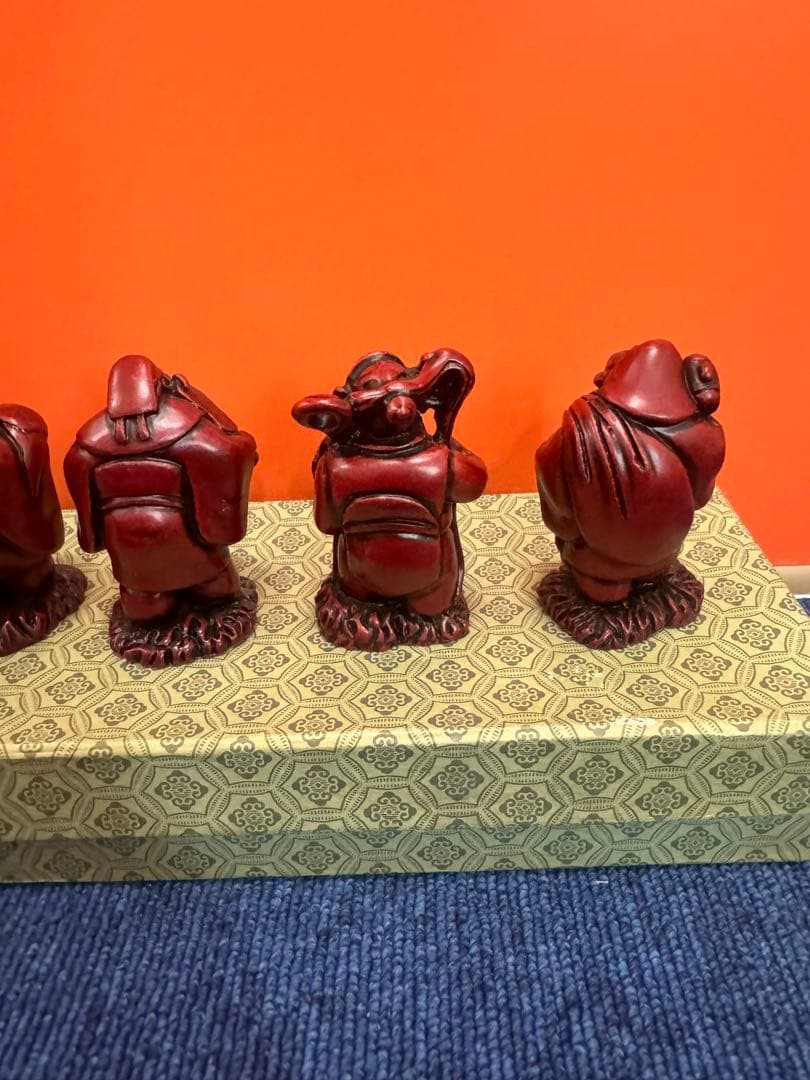 1732  七福神　縁起物 　練物 　置物