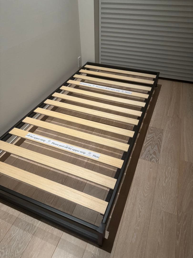 シングルベッドフレーム スチール　ZINUS Heavy Duty