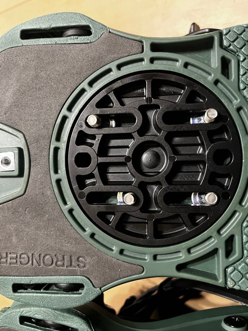 超美品UNION フォース　スノーボードビンディング Sサイズ