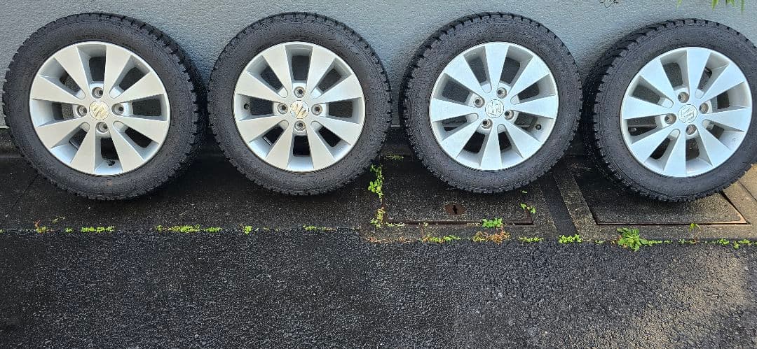 スズキワゴンR純正ホイール スタッドレスタイヤ14インチグッドイヤーアイスナビ6